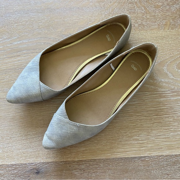 Gap pointed flats, size 8 - Picture 6 of 10